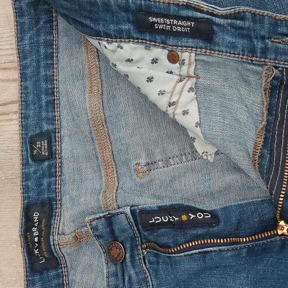 Women's Lucky Brand jeans 16/33 regular in Sweet Straight, medium wash, mid-rise - Picture 2 of 7